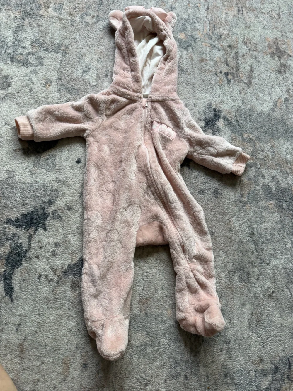 Baby’s pajamas bundle